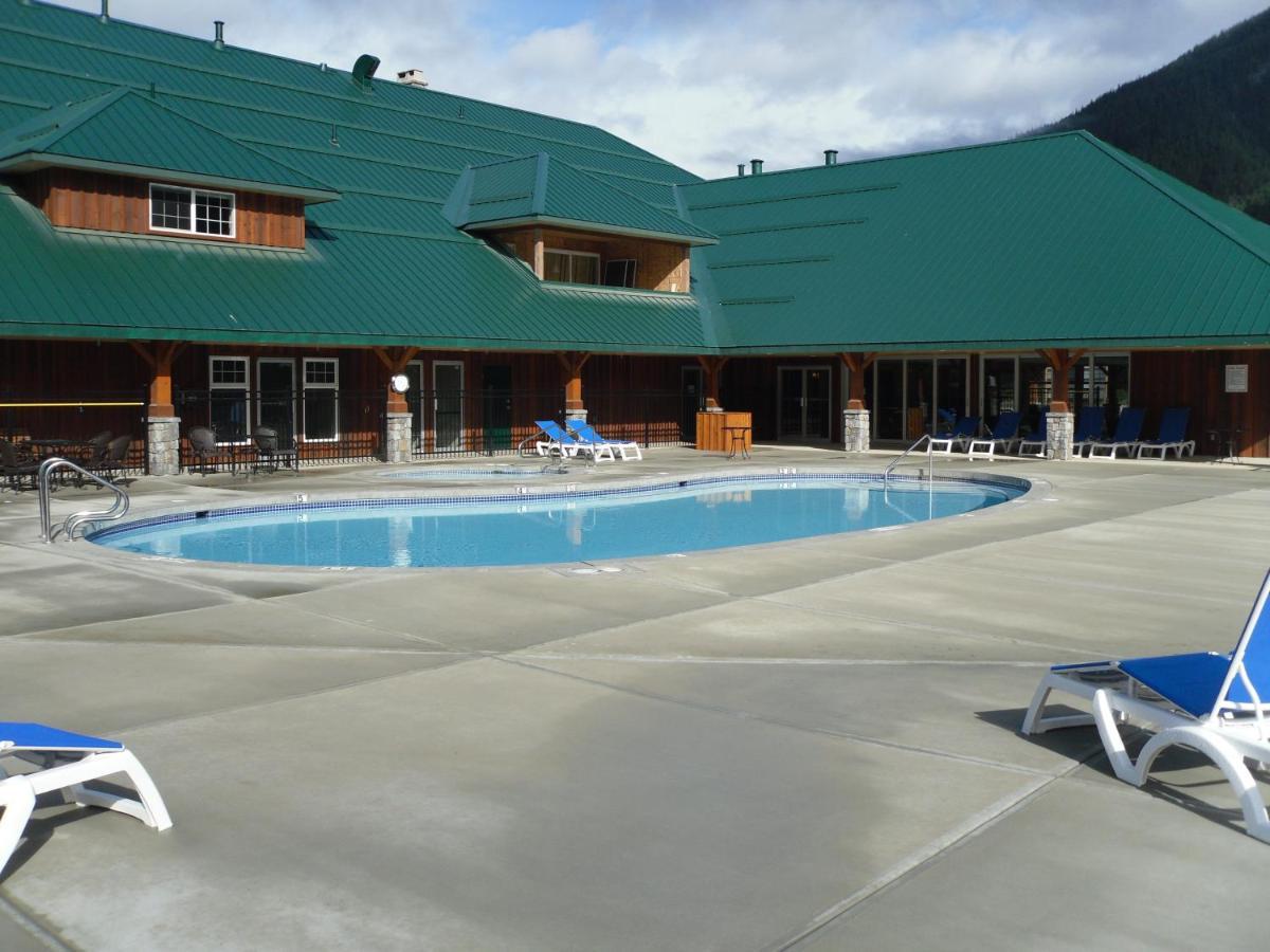 Sunshine Valley Rv Resort And Cabins Exterior photo